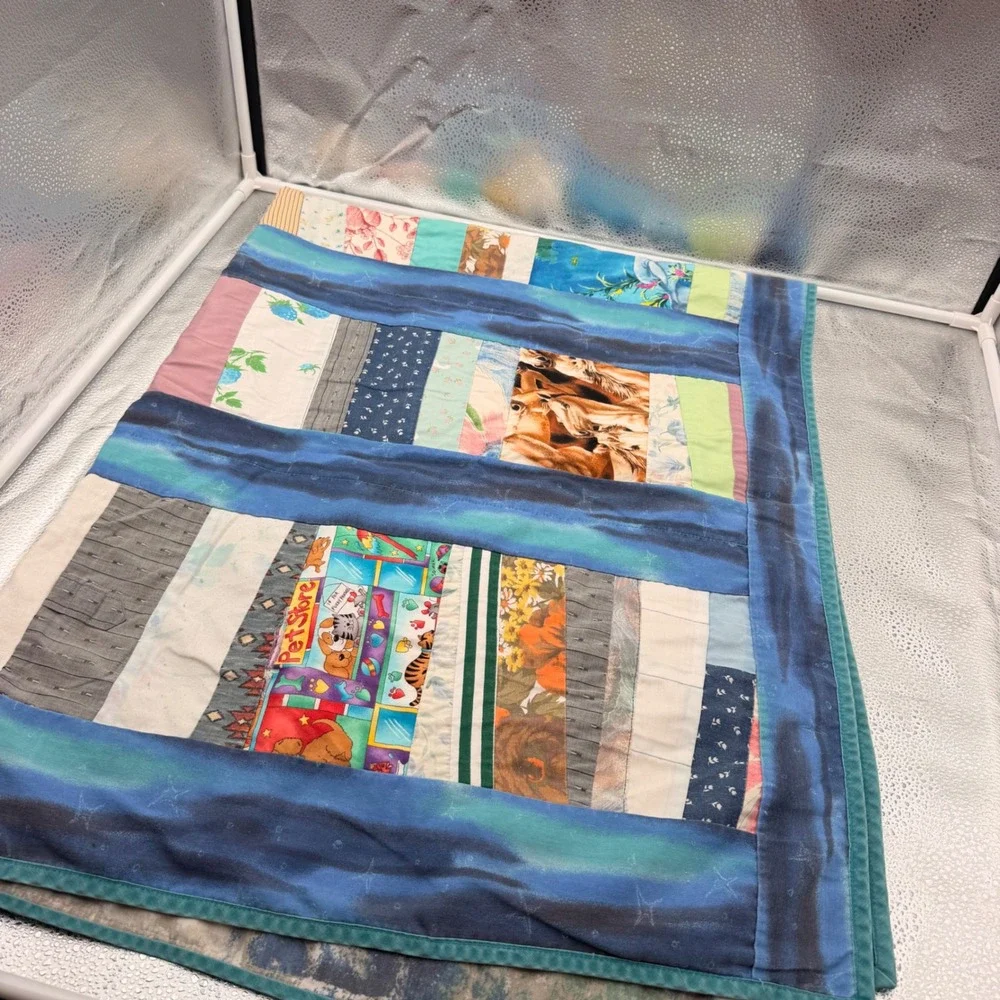 Handmade Patchwork Quilt Unisex 44x57 Blue Multi Excellent Scrap Fabric Throw
